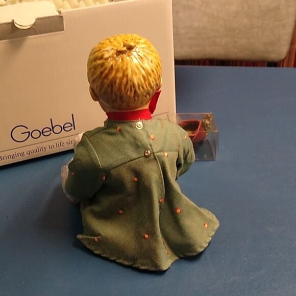 Goebel Collectible Doll Friend or Foe with Green Coat Cricket on shoe - Picture 5 of 11